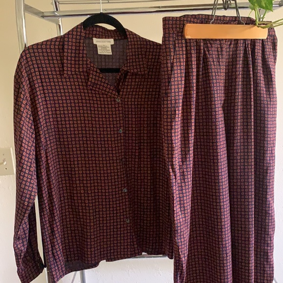 Jones New York Pants - Maroon, Gold & Navy Vintage Matching Print Set Blouse & Pants Jones New York